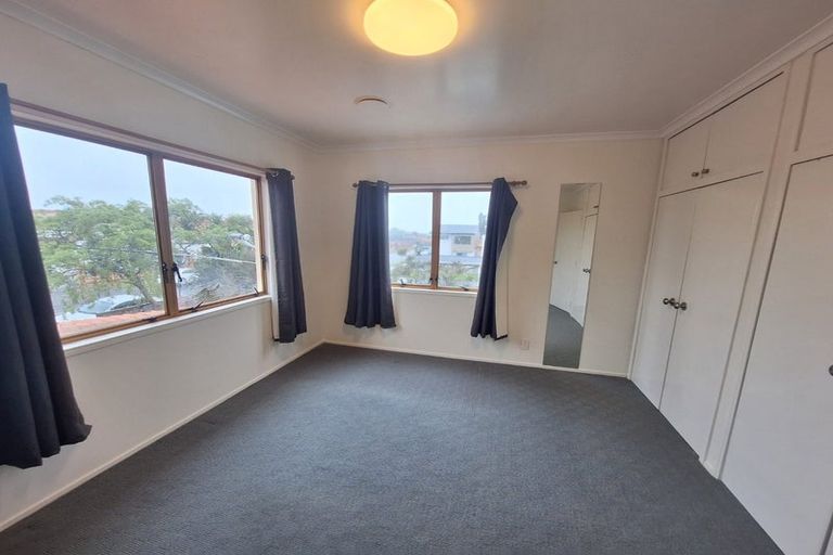 Photo of property in 1 Wentworth Avenue, Papatoetoe, Auckland, 2025