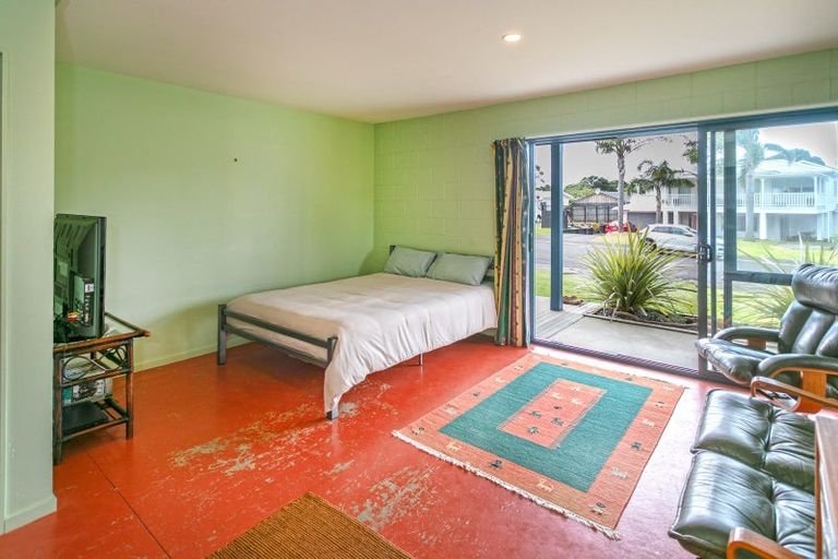 Photo of property in 12 Fishermans Bend, Whiritoa, Whangamata, 3691