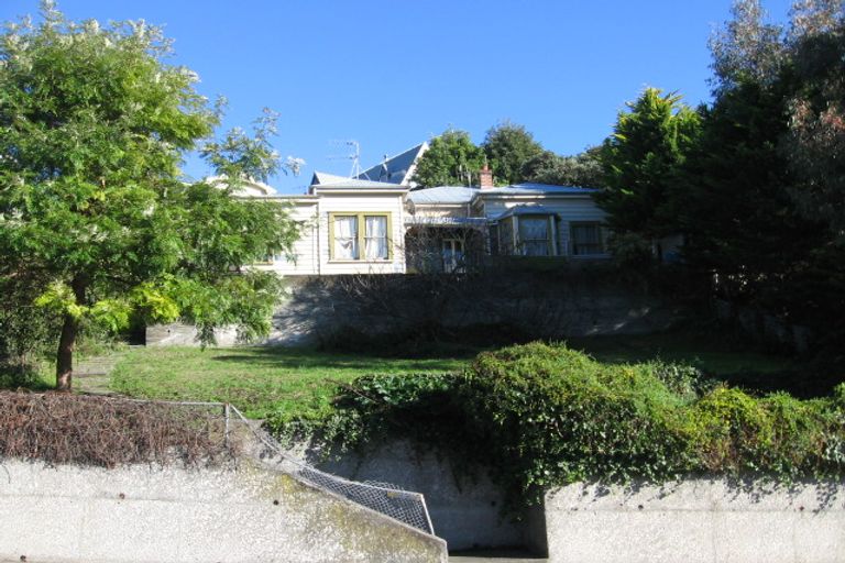 Photo of property in 70 Shakespeare Road, Bluff Hill, Napier, 4110