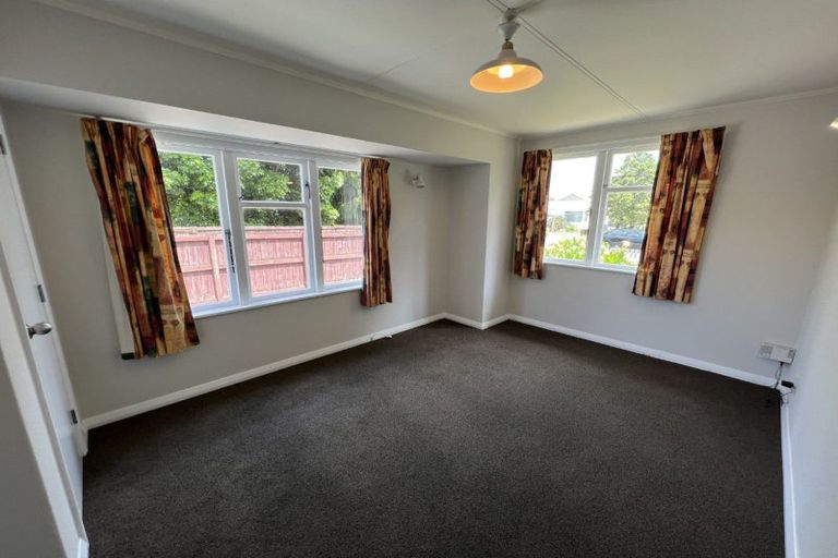 Photo of property in 15 Manawatu Street, Hokowhitu, Palmerston North, 4410
