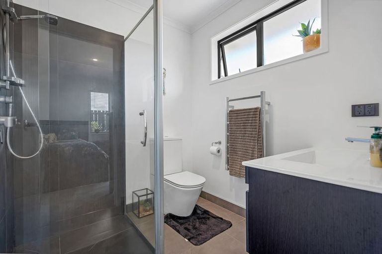 Photo of property in 28 Mclean Street, Pokeno, 2402