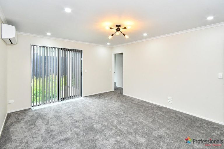 Photo of property in 4a Romney Place, Manurewa, Auckland, 2102