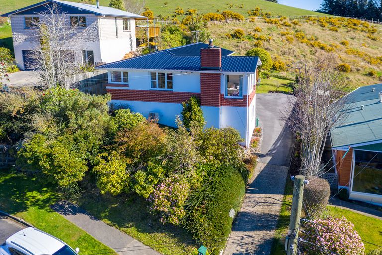 Photo of property in 87 Koremata Street, Green Island, Dunedin, 9018