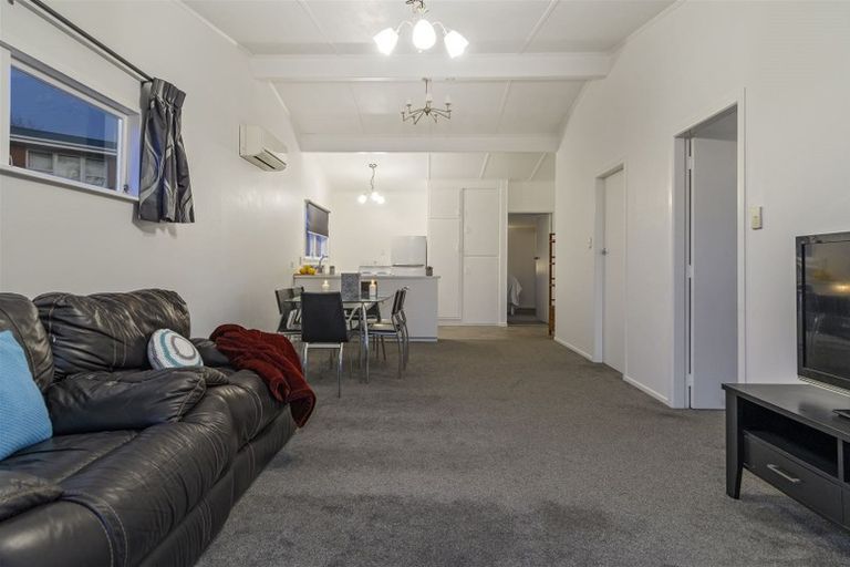 Photo of property in 8a Wayne Place, Judea, Tauranga, 3110