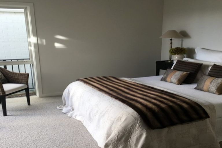 Photo of property in 16 Plantation Terrace, Orewa, 0931