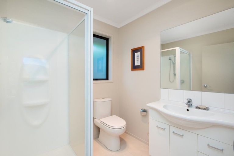 Photo of property in 10 Raptor Way, Welcome Bay, Tauranga, 3175