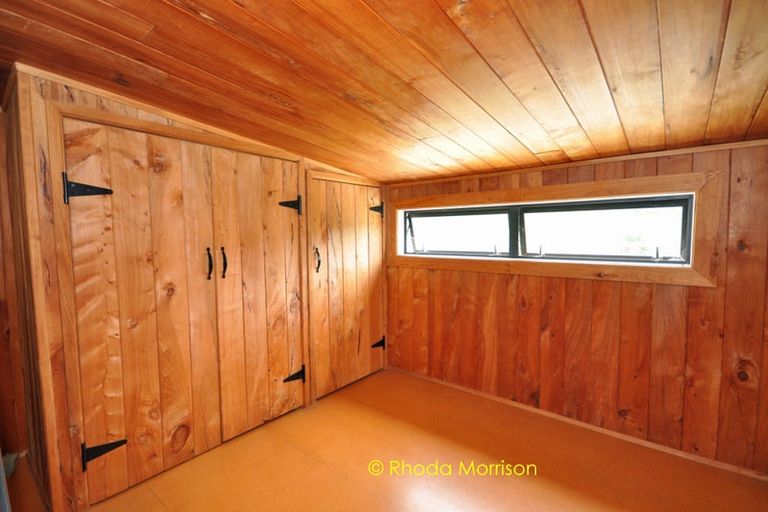 Photo of property in 318 Franklin Road, Paparoa, 0571