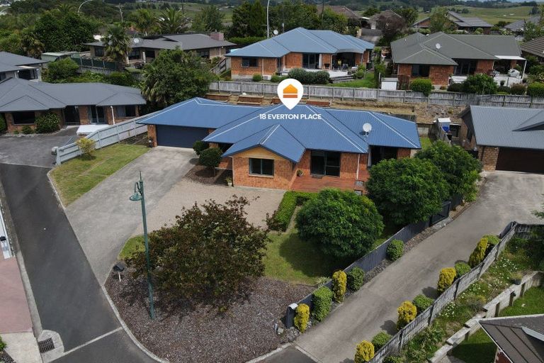 Photo of property in 18 Everton Place, Grandview Heights, Hamilton, 3200