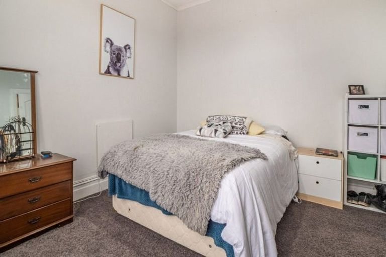 Photo of property in 8 Osmond Street, South Dunedin, Dunedin, 9012