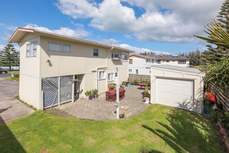 Photo of property in 292a Seaforth Road, Waihi Beach, 3611