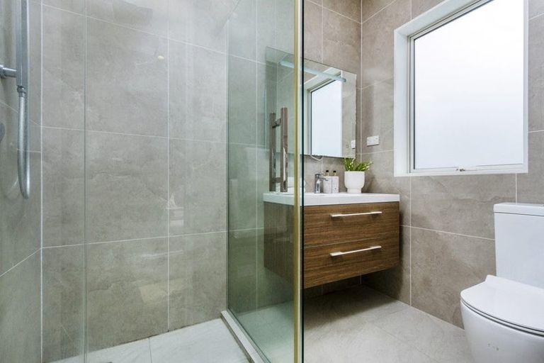 Photo of property in 23a Manuwai Road, Torbay, Auckland, 0630