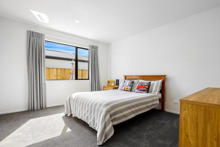 Photo of property in 10 Pakohe Street, Pegasus, 7612