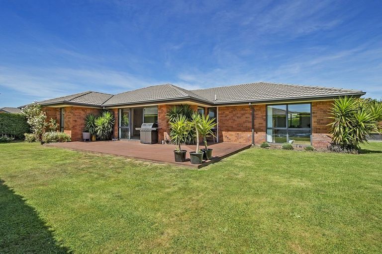 Photo of property in 6 Iraklis Close, Templeton, Christchurch, 8042