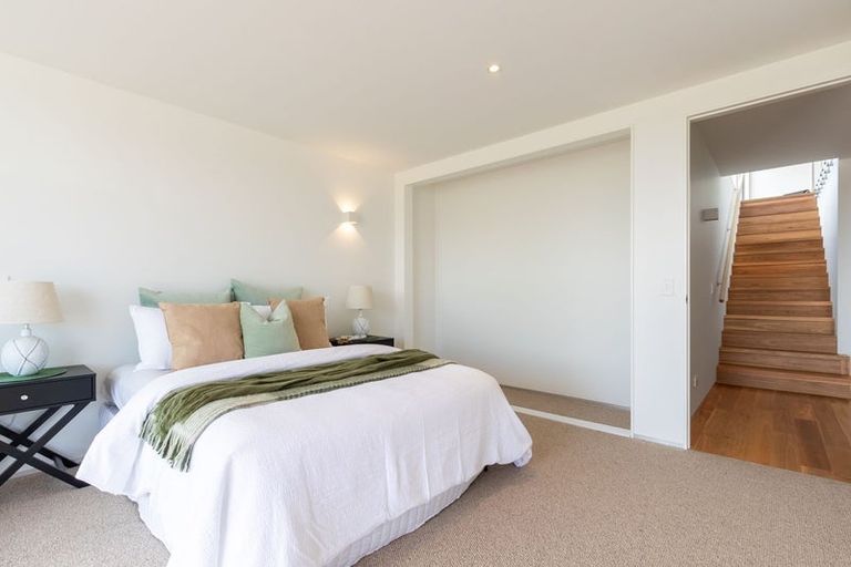 Photo of property in 22a Queens Road, Waikanae Beach, Waikanae, 5036