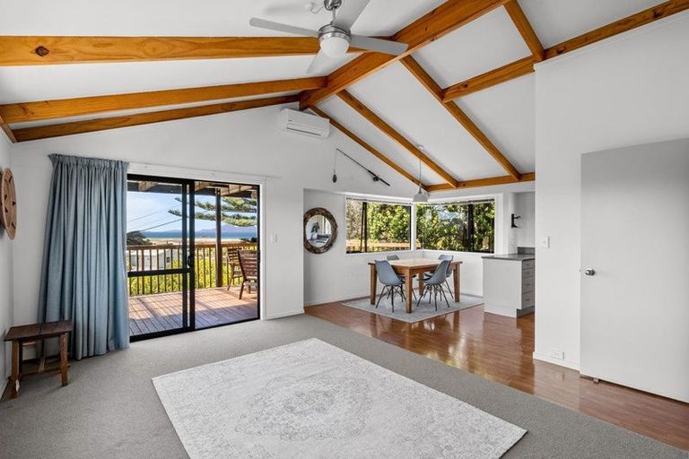 Photo of property in 2 Heather Street, Mangawhai Heads, Mangawhai, 0505