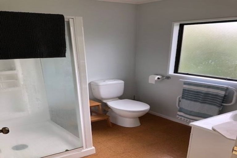 Photo of property in 23 Harford Place, Pakuranga Heights, Auckland, 2010