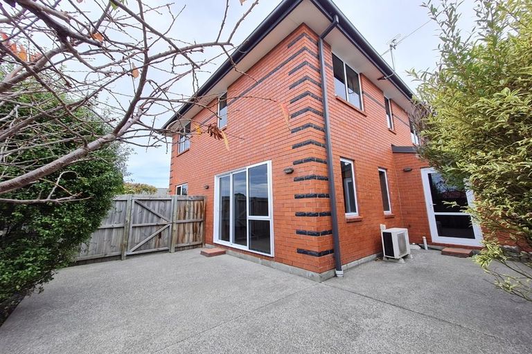 Photo of property in 672a Ferry Road, Woolston, Christchurch, 8023