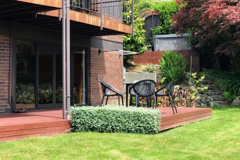 Photo of property in 8 Amherst Place, Cashmere, Christchurch, 8022