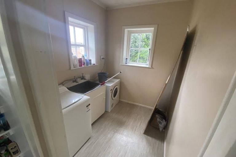 Photo of property in 145a Onslow Road, Khandallah, Wellington, 6035