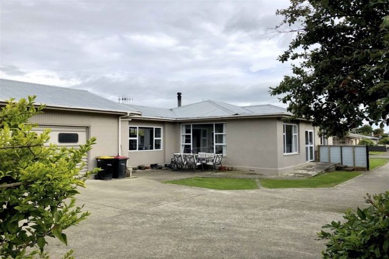 Photo of property in 19 Banks Street, Richmond, Invercargill, 9810