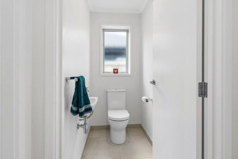 Photo of property in 6 Belt Lane, Papamoa, 3118