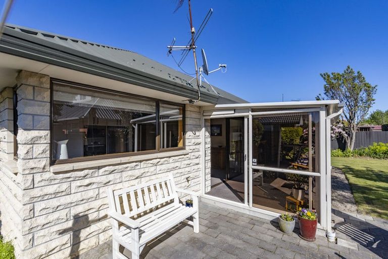 Photo of property in 10 Ben Nevis Drive, Broomfield, Christchurch, 8042