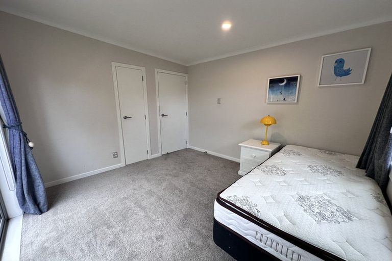 Photo of property in 24 Kiteroa Terrace, Rothesay Bay, Auckland, 0630