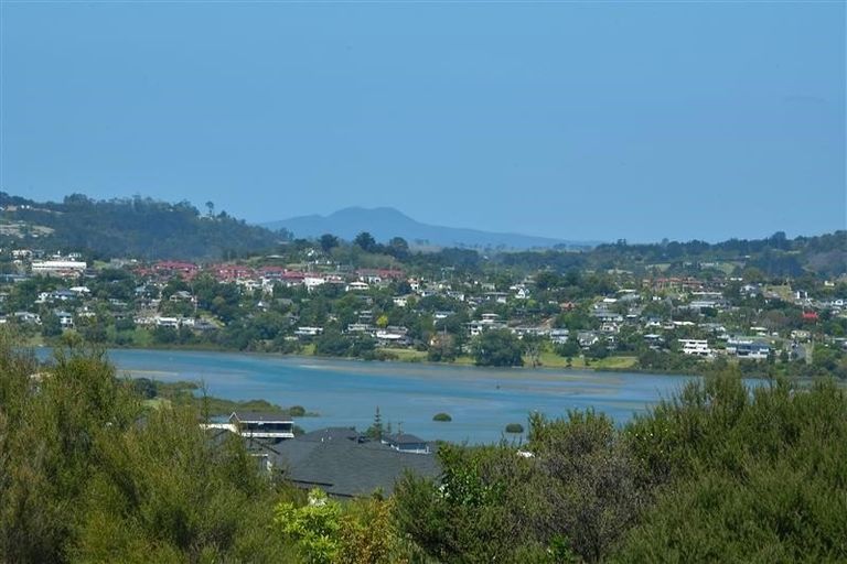 Photo of property in 241 West Hoe Heights, Orewa, 0931