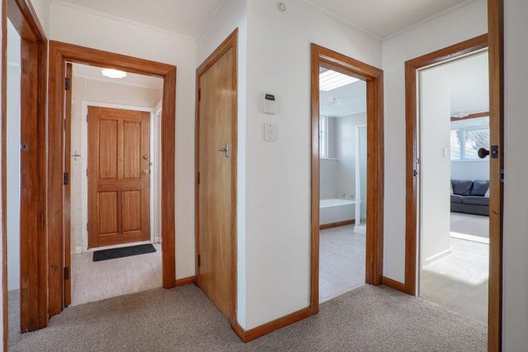 Photo of property in 704 Pioneer Highway, Takaro, Palmerston North, 4412