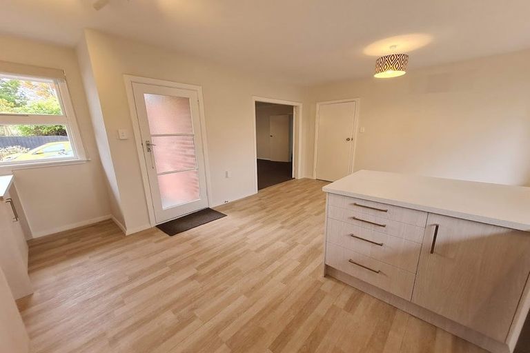 Photo of property in 2/35 Hamilton Avenue, Ilam, Christchurch, 8041