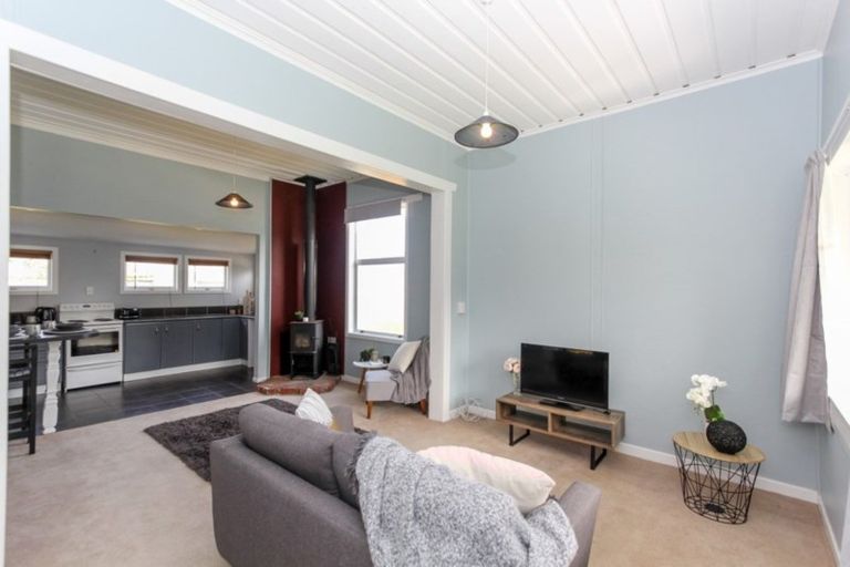 Photo of property in 65a Queen Street, Waitara, 4320