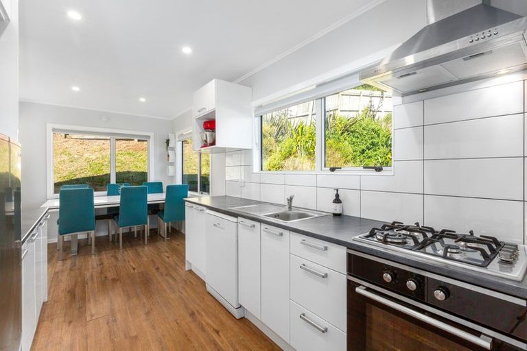 Photo of property in 60a Leicester Street, Cannons Creek, Porirua, 5024