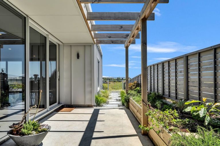 Photo of property in 8 Piripai Rise, Coastlands, Whakatane, 3120