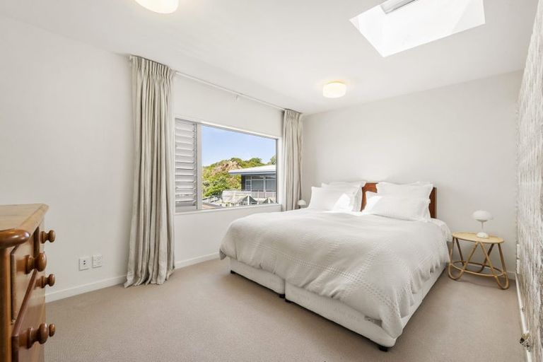 Photo of property in 12 Steeple Lane, Seatoun, Wellington, 6022