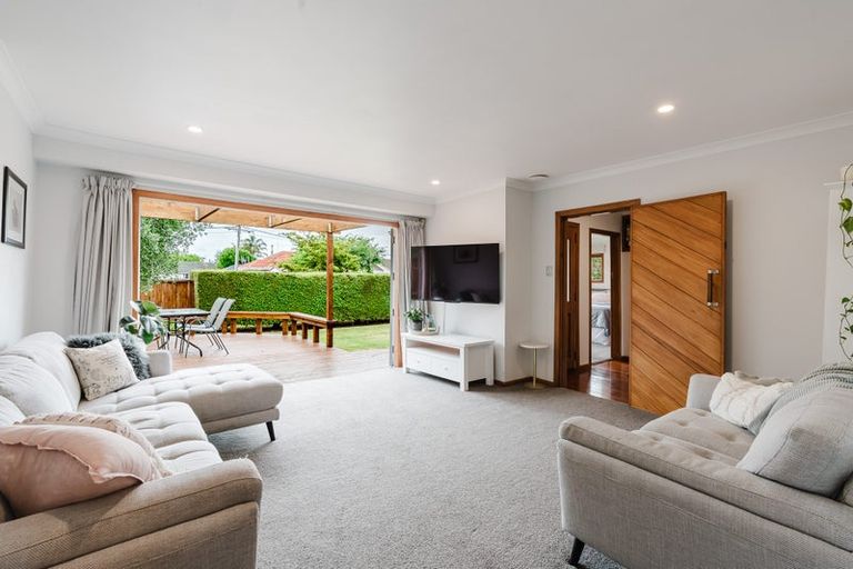 Photo of property in 10 Windsor Road, Maeroa, Hamilton, 3200