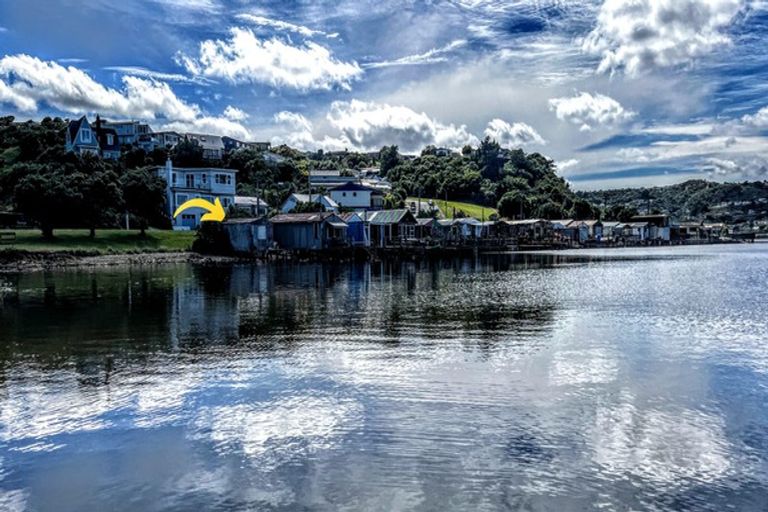 Photo of property in 1 Onepoto Road, Titahi Bay, Porirua, 5022