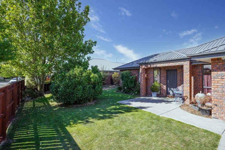 Photo of property in 21 Rowse Street, Rangiora, 7400