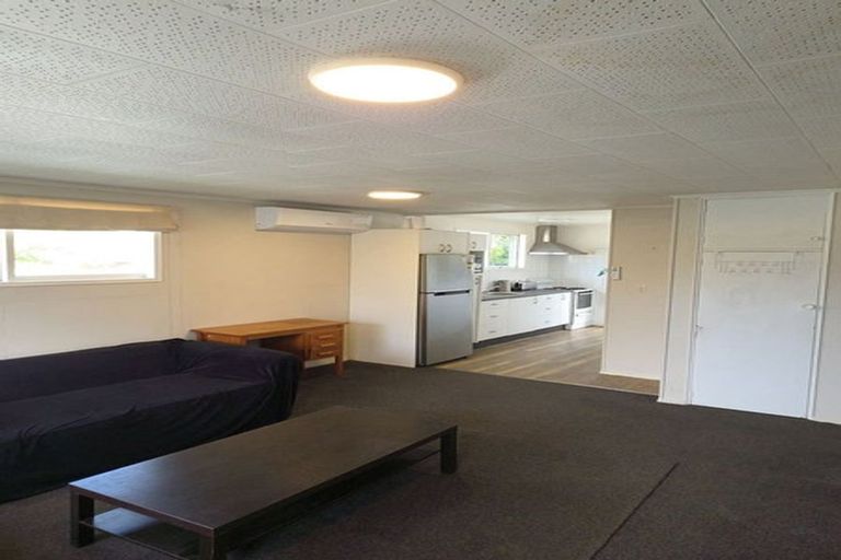 Photo of property in 6/13 Newnham Terrace, Upper Riccarton, Christchurch, 8041