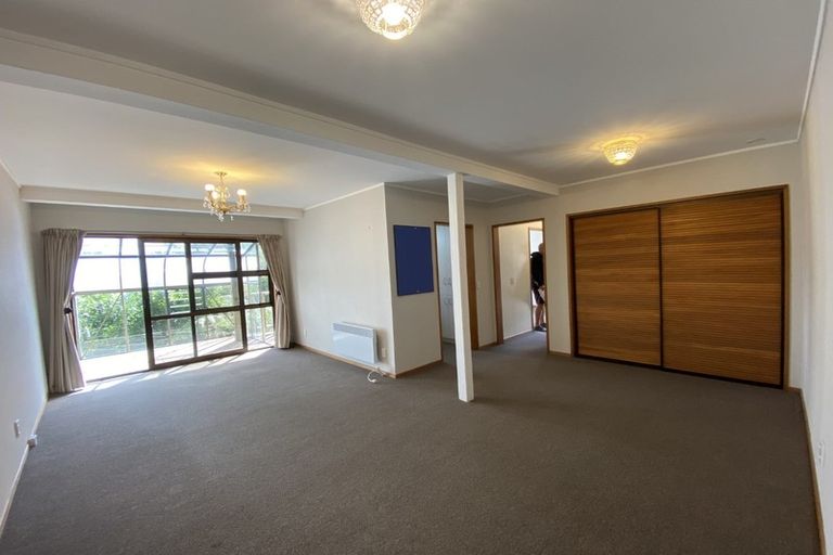 Photo of property in 6 Hawick Street, Karori, Wellington, 6012