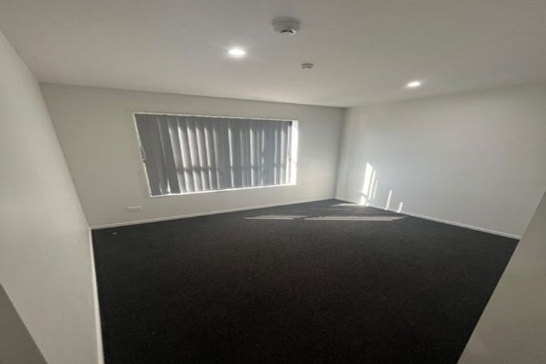 Photo of property in 2/151a Russell Road, Manurewa, Auckland, 2102