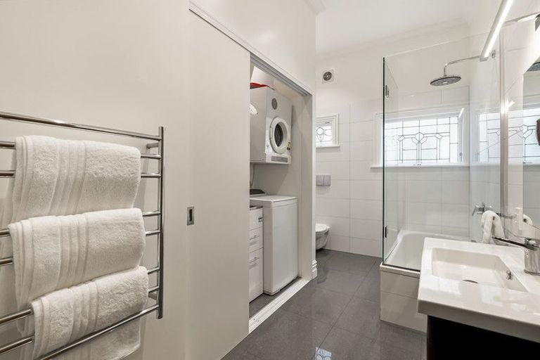 Photo of property in 36 Hamilton Road, Hataitai, Wellington, 6021