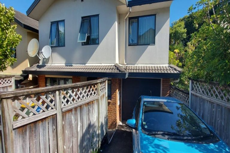 Photo of property in 22/2 Arawa Street, New Lynn, Auckland, 0600