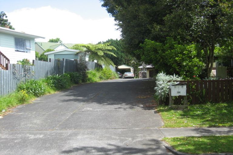 Photo of property in 2/50 Moncrieff Avenue, Clendon Park, Auckland, 2103