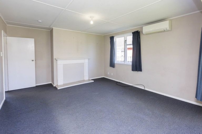 Photo of property in 22 Maher Street, Elderslea, Upper Hutt, 5018