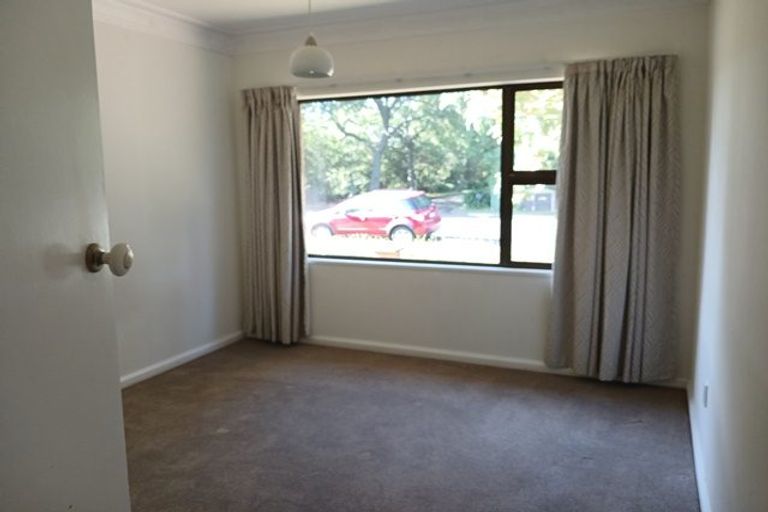 Photo of property in 33 Ihaka Street, Hokowhitu, Palmerston North, 4410