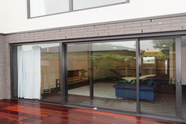 Photo of property in 3/677 Worcester Street, Linwood, Christchurch, 8062