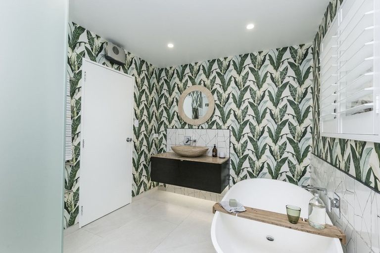 Photo of property in 287 South Karori Road, Karori, Wellington, 6012