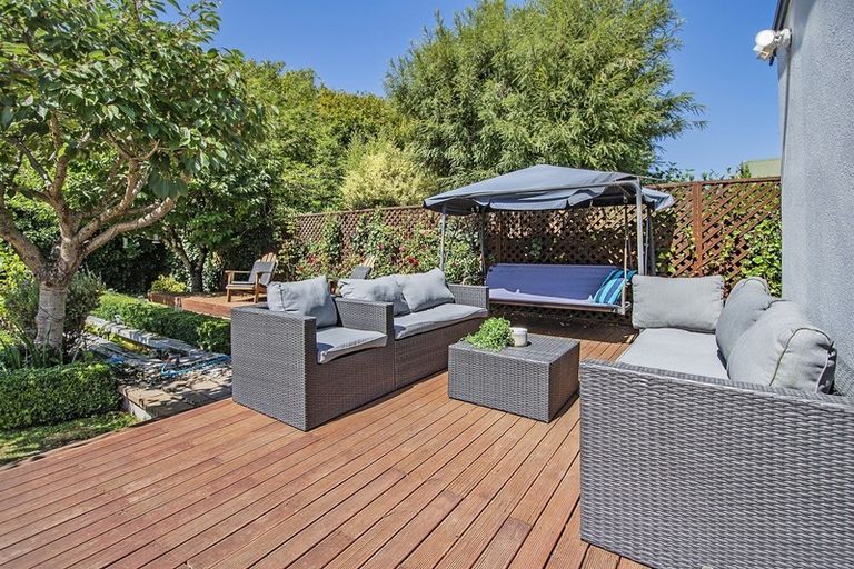 Photo of property in 90 Westholme Street, Strowan, Christchurch, 8052