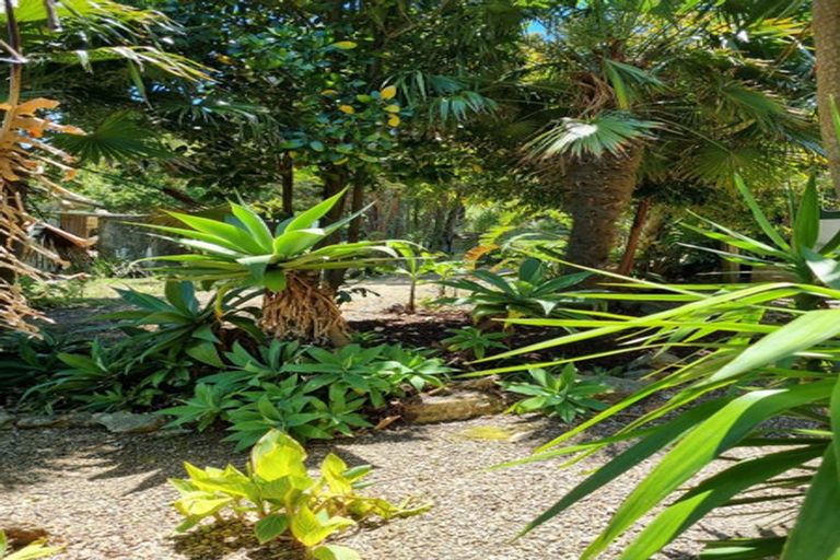 Photo of property in 10 Te Makiri Road, Onetangi, Waiheke Island, 1081