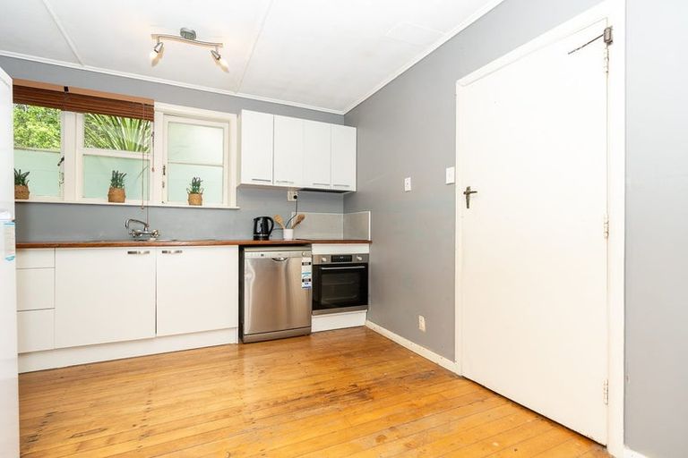 Photo of property in 4 Williams Place, Fairfield, Hamilton, 3214